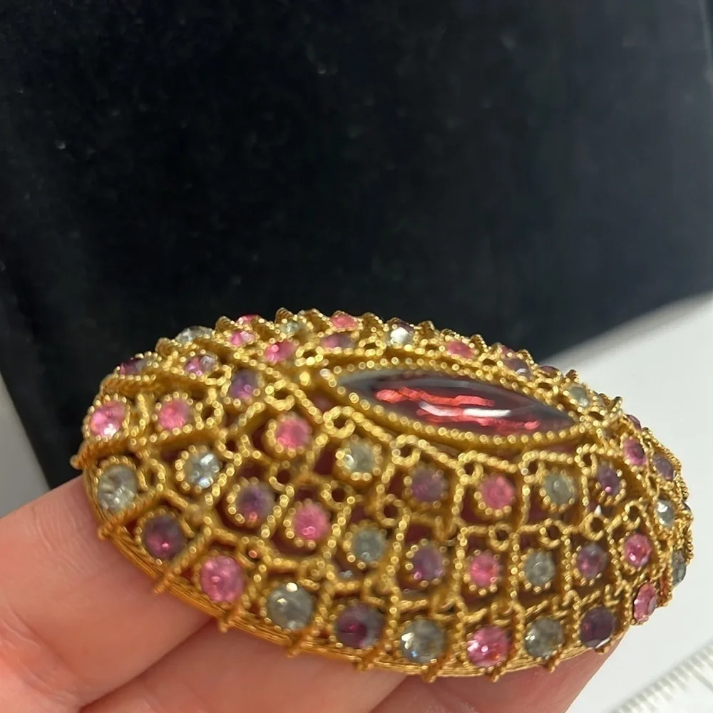 Vintage Art Deco Oval Deep Stone Cluster Pin Brooch